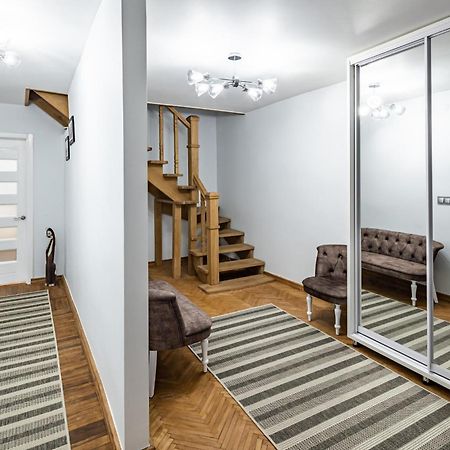 Romari Apartment Вірменська Lviv Exterior foto