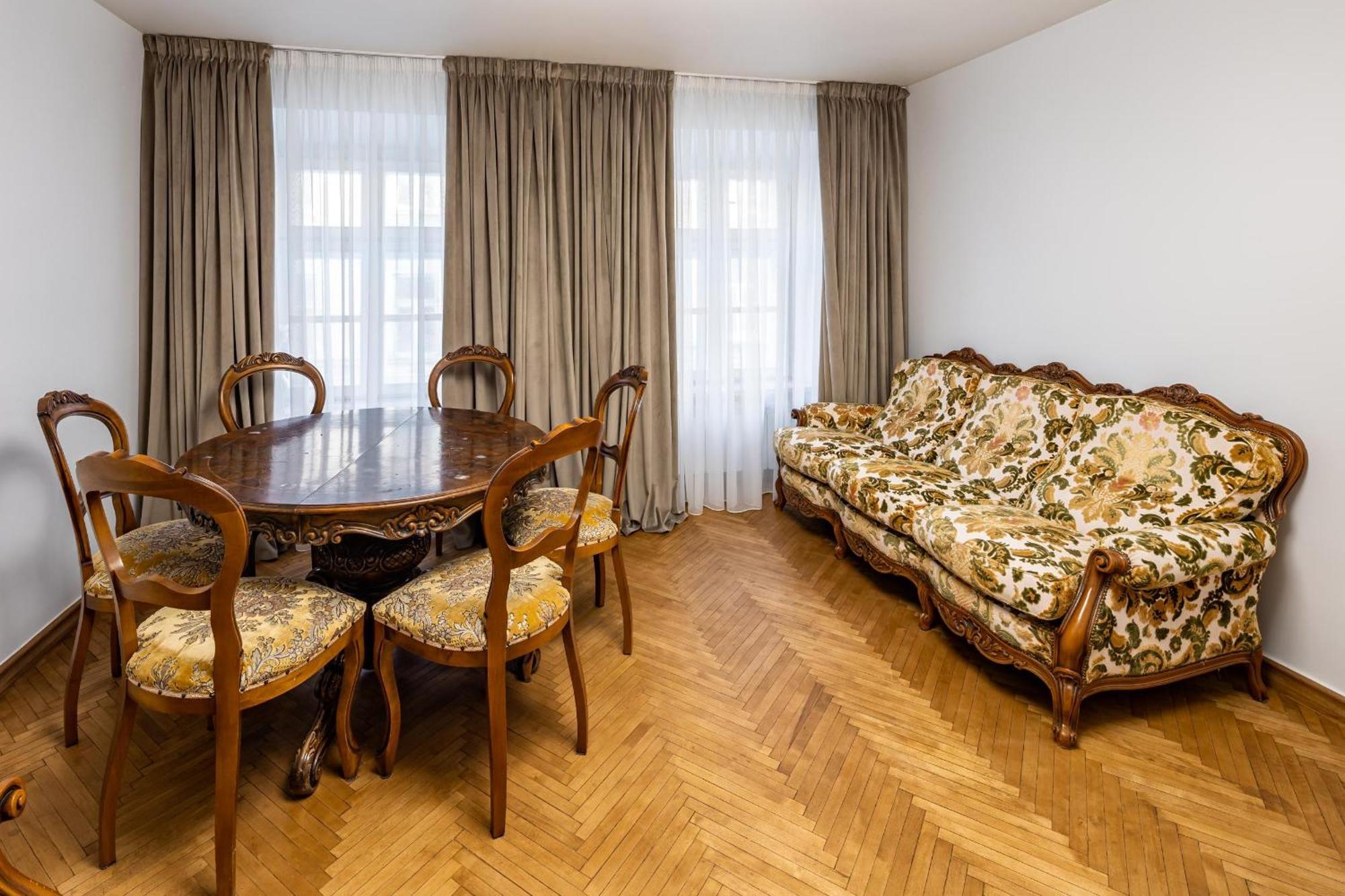 Romari Apartment Вірменська Lviv Exterior foto